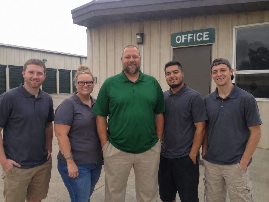 Pest control professionals in Memphis, TN